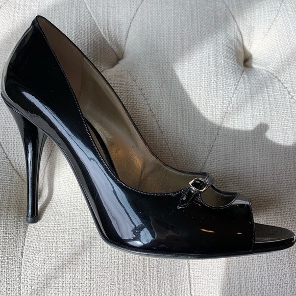 Dolce & Gabbana •  Spuntata Vernice - Picture 2 of 14